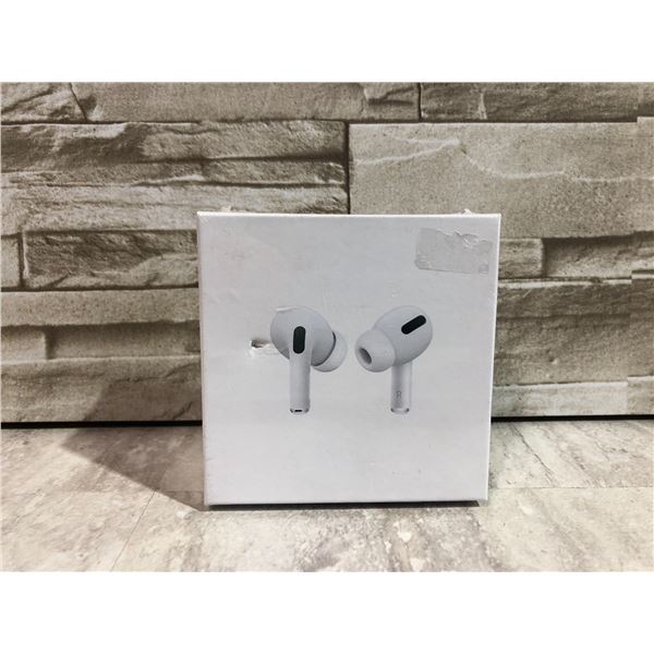 Ear Bud Head Phones With Charging Case
