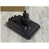 Image 4 : Dyson V6 Battery Replacement