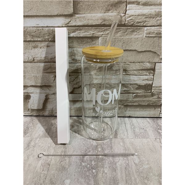 Mom Cup With Wooden Lid & 2 Straws - Spelling Error