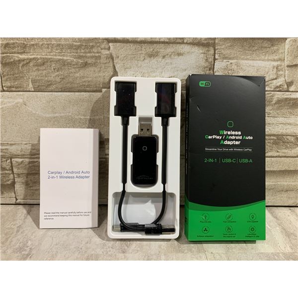 2-in-1 USB-C - USB-A Wireless Carplay / Android Auto Adapter