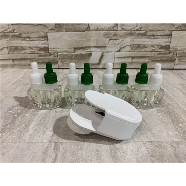 1 x 1 Ct Febreeze Quadruple Refill - Bamboo + Single Warmer