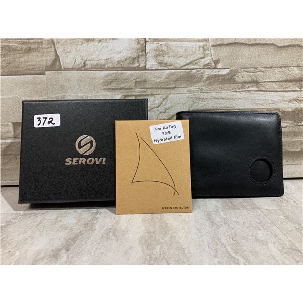 Black Leather Wallet w Air Tag Holder