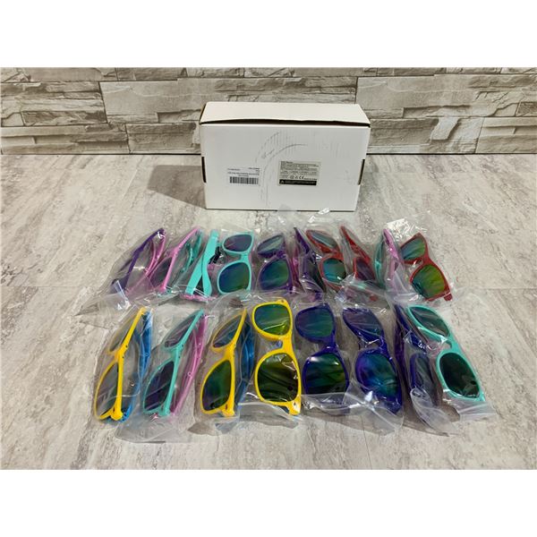 18 Pairs of Childrens Sunglasses Multiple Colours