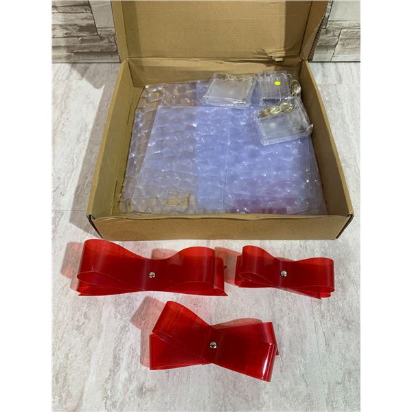 Set of 3 Red Christmas Glowing Decorations