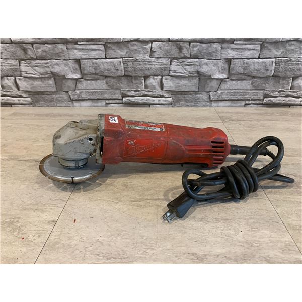 Milwaukee Heavy Duty 4 1/2 inch Sander / Grinder