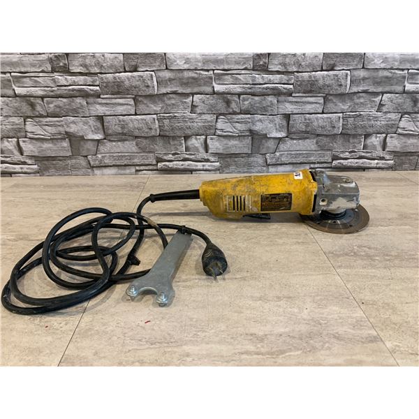 DeWalt DW402 115mm 4 1/2 inch Grinder