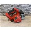 Image 5 : Milwaukee Battery Operated 6 1/2 inch Circular Saw