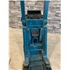 Image 9 : Makita BMR100 Job Site Radio
