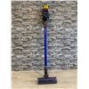 Image 1 : Dyson V8 Cordless Vacuum Cleaner