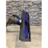 Image 7 : Dyson V7 Complete Cordless Vacuum Cleaner