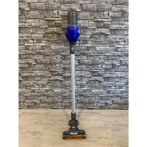 Dyson DC35 Multifloor Cordless Stick Vacuum Cleaner