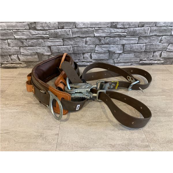 Buckingham Size 22 Leather Linesmans Belt