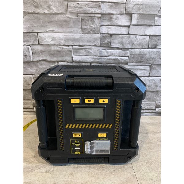 CAT 170A Cube Lithium 4-in-1 Portable Power Station