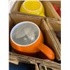Image 4 : Box of 6 Amethya Multicolor Stoneware Mugs