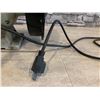 Image 8 : Large Bench Grinder