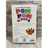 Image 6 : SpiceBox Pom Pom Pets Easy-To-Make Yarn Animals Kit (24 Projects)