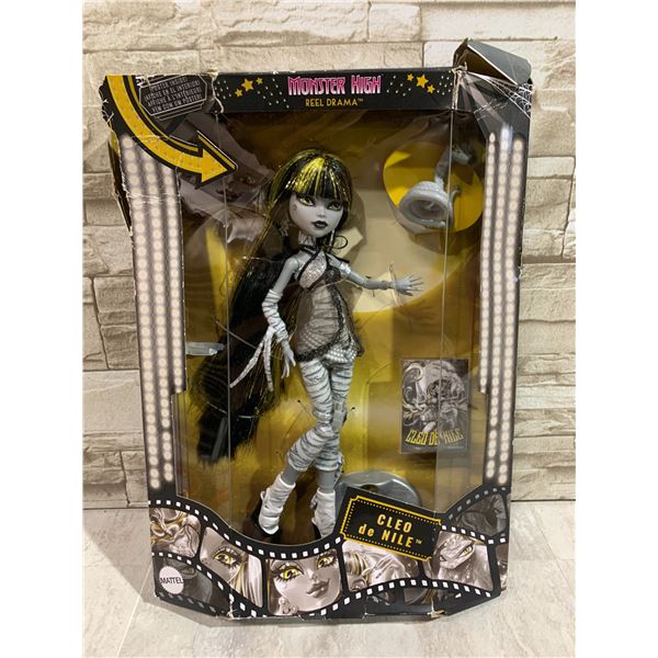 Monster High Reel Drama Cleo DeNile Figure
