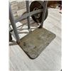 Image 3 : Vertical Hand Trolley