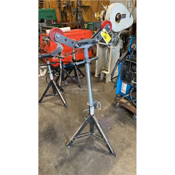B&B FOLDING LEG ADJUSTABLE PIPE JACK