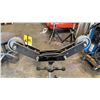 Image 3 : B&B FOLDING LEG ADJUSTABLE PIPE JACK