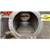 Image 4 : 2 HEAVY DUTY TWO-WAY DIVERTER UNITS