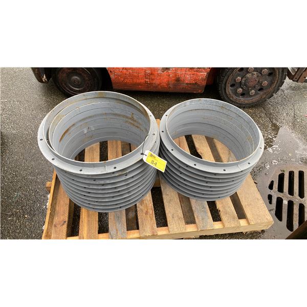 METAL PIPE FLANGES APPROX 18