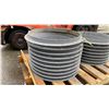Image 2 : METAL PIPE FLANGES APPROX 18