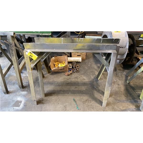 PAIR OF APPROX 3.5'L METAL SAWHORSES