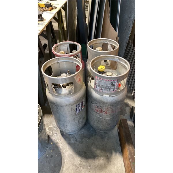 GROUP OF 4 PROPANE TANKS