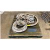 Image 1 : PALLET OF ASSORTED PIPE FLANGES
