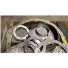 Image 4 : PALLET OF ASSORTED PIPE FLANGES