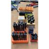 Image 1 : GROUP OF ASSORTED METAL PUNCHES, ALLEN KEYS AND DEBURRING SET