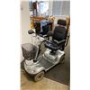 Image 3 : INVACARE PEGASUS MODEL 4-S 4 WHEEL MOBILITY ELECTRIC SCOOTER
