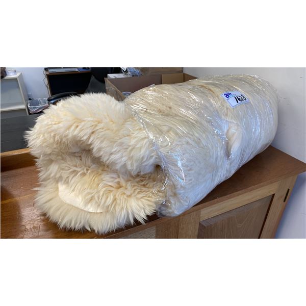 FAUX FUR AREA RUG WITH LEATHER BACKING (WHITE)