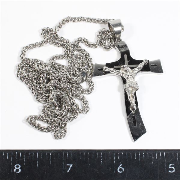 SILVER TONE CHAIN WITH CRUCIFIX PENDANT