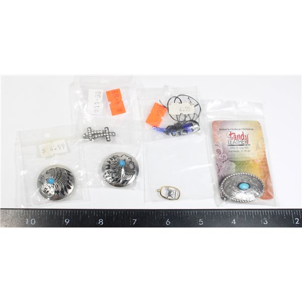 LOT OF JEWELRY CHARMS