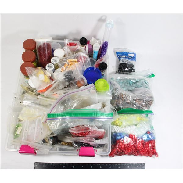LOT OF VARIOUS SIZE AND COLOR CRAFTING BEADS OPEN
