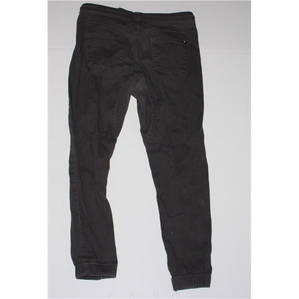 ZOO YORK PANTS (SIZE SMALL)