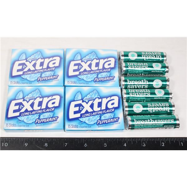 BAG OF EXTRA GUM AND WINTERGREEN MINTS