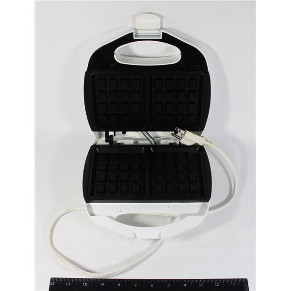 WAFFLE MAKER