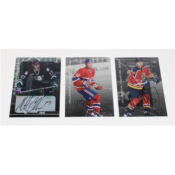 AUTHENTIC SIGNED MIXED TEAM HOCKEY CARDS