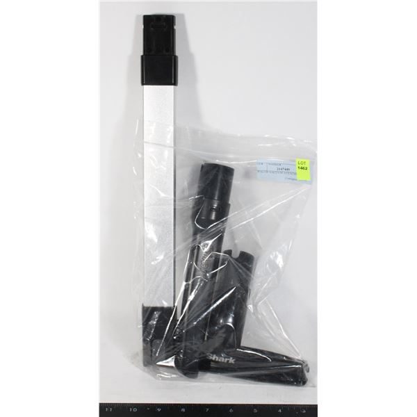 BAG OF VACUUM ATTACHMENTS