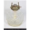 Image 1 : VINTAGE LAMPLIGHT FARMS OIL LAMP BASE