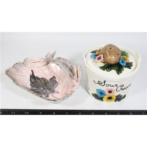 CERAMIC SOUR CREAM JAR AND IRIDESCENT BOWL