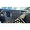 Image 7 : 2004 GMC SAVANA 2500, 3DR CARGO VAN, WHITE, VIN 1GTFG25X041136944,