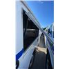 Image 9 : 2011 FORD F350XL SUPERDUTY, 2DR UTILITY TRUCK, WHITE, VIN 1FDRF3E6XBEC43174,
