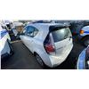 Image 2 : 2017 TOYOTA PRIUS C, 4DR HATCHBACK, WHITE VIN JTDKDTB33H1597673,