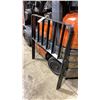 Image 7 : TOYOTA 426FGCU25, FORKLIFT, ORANGE, VIN 71055,