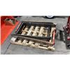 Image 1 : 2 SETS OF 42" INDUSTRIAL FORKLIFT FORKS