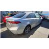 Image 3 : 2020 TOYOTA COROLLA SE, 4DRSD, GREY, VIN 5YFB4RBE5LP027232,